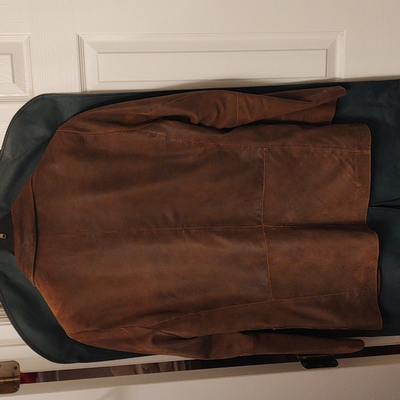 100% Lambskin leather blazer. Size medium. - Picture 4 of 5